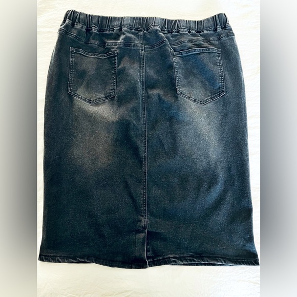 🖤SKIRT~Black denim~SHEIN/Emory Rose~5X🖤 - Picture 3 of 6